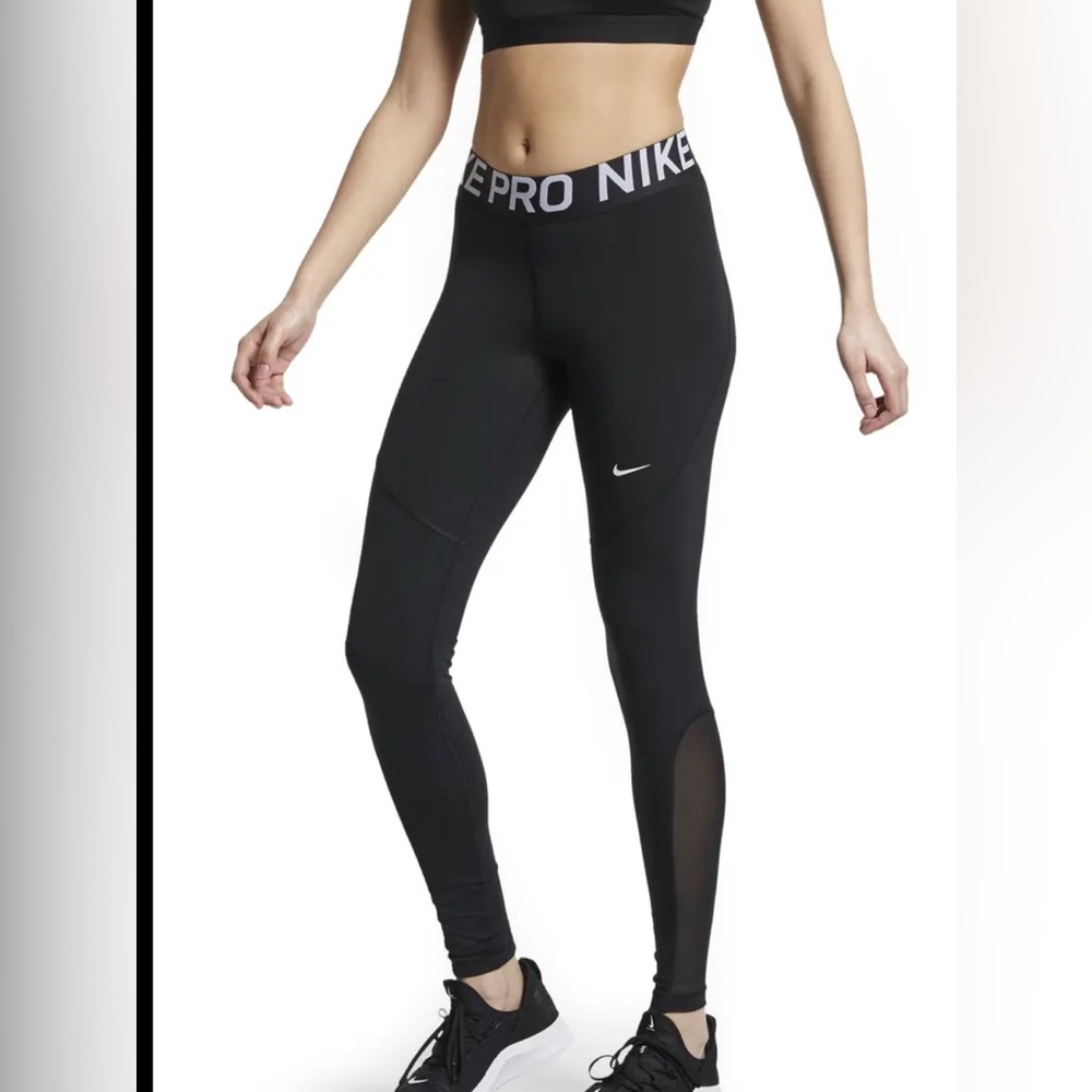 Nike Pro Leggings-M